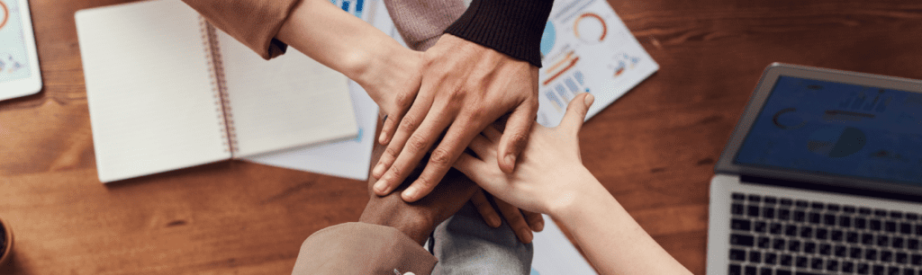 munca în echipă în domeniul serviciului clienți